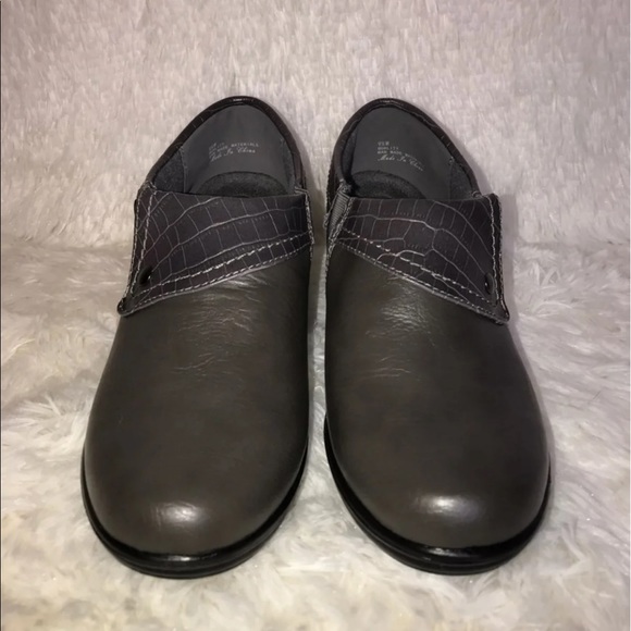 Easy Street Women's Darcy Boot, Gray, Size 9.5 W - Picture 2 of 7